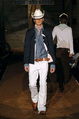 Look 17